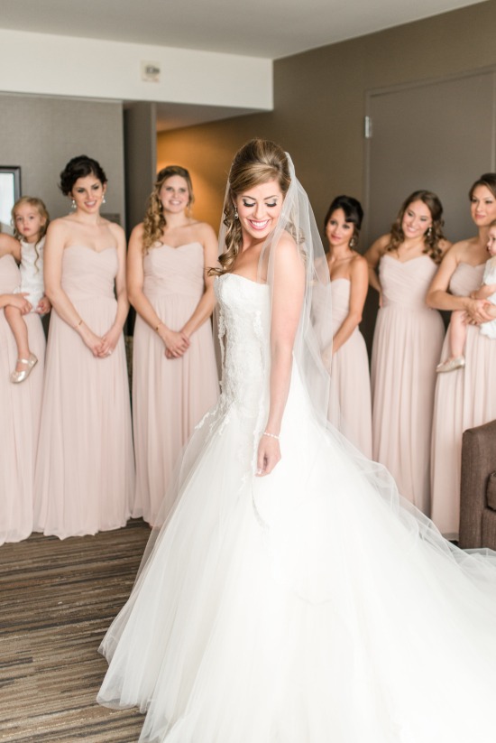 lovely-pink-and-ivory-wedding