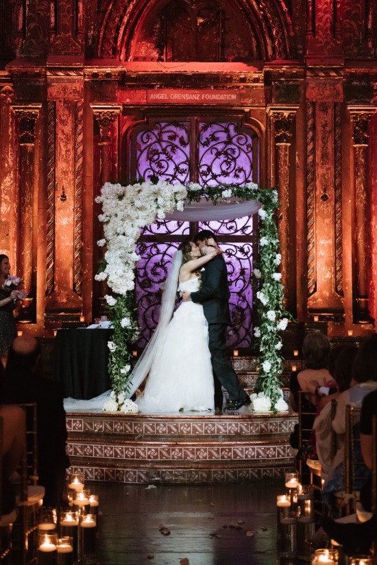 nyc-classic-synagogue-wedding