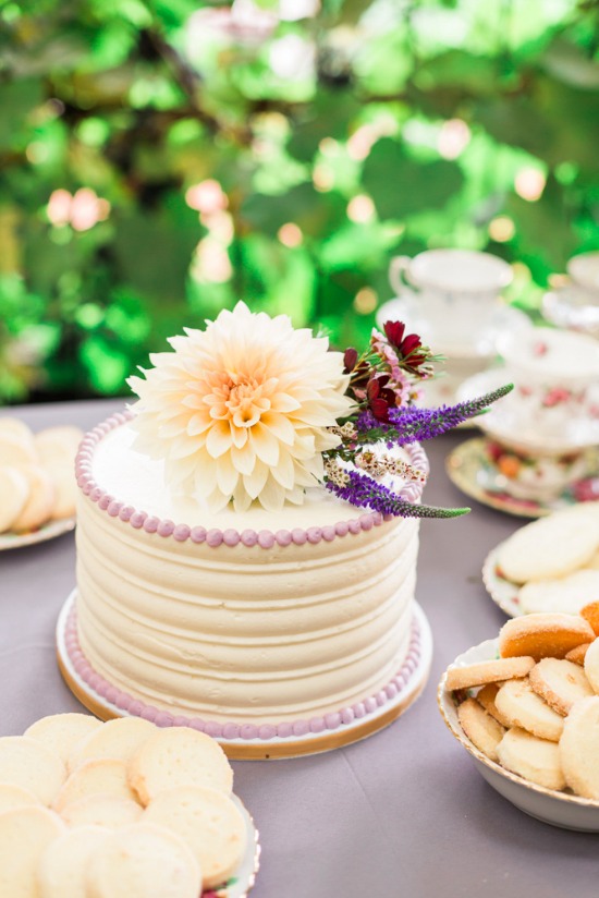 pink-and-purple-cup-of-tea-wedding