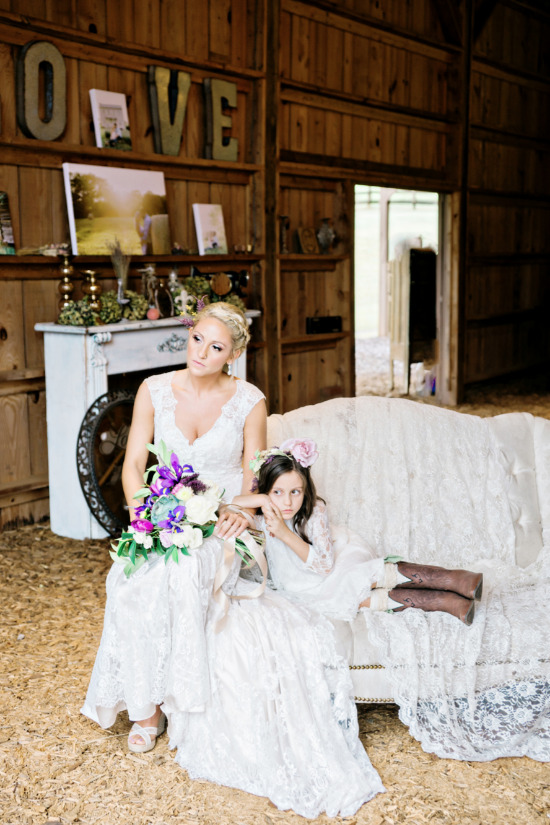 purple-rainy-day-wedding