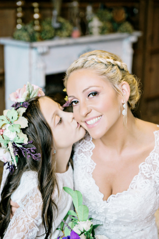 purple-rainy-day-wedding