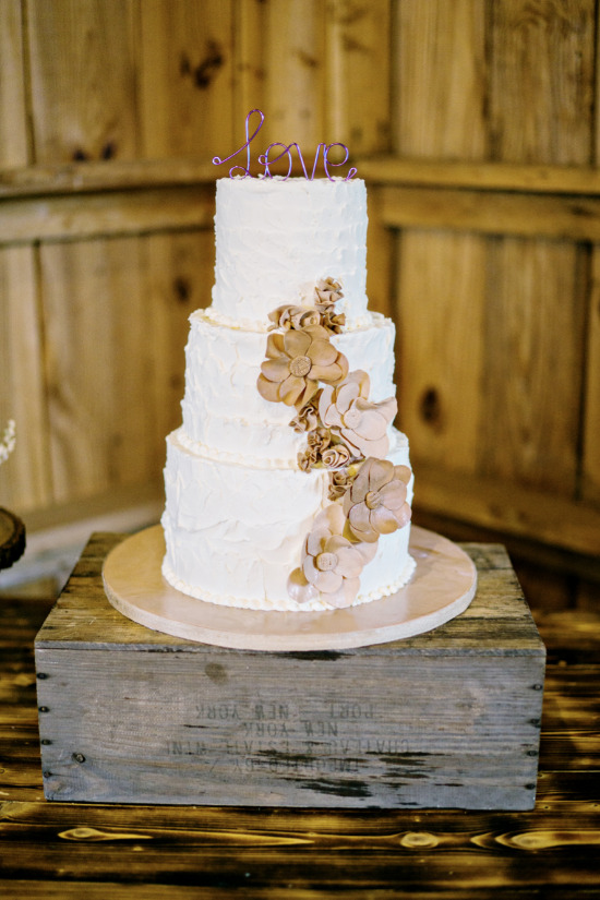 purple-rainy-day-wedding