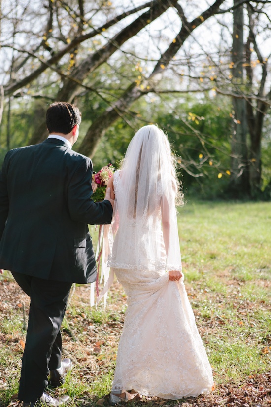 romantic-chic-outdoor-wedding
