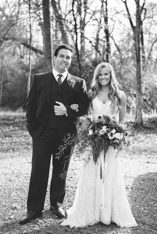romantic-chic-outdoor-wedding
