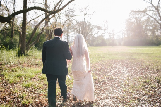 romantic-chic-outdoor-wedding