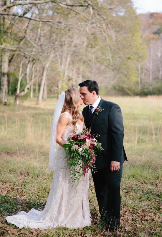 romantic-chic-outdoor-wedding