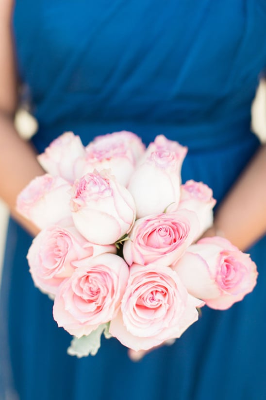 pink rose bridesmaid bouquet @weddingchicks