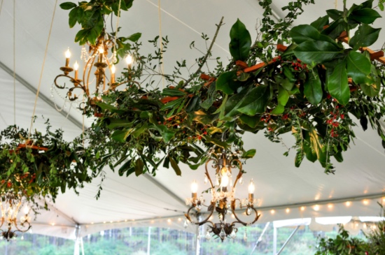 rustic-vintage-red-barn-wedding