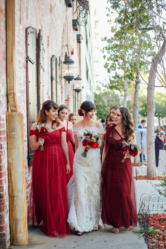 shades-of-blue-and-red-wedding