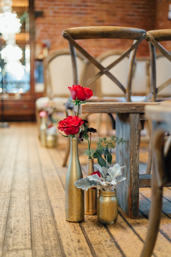 shades-of-blue-and-red-wedding