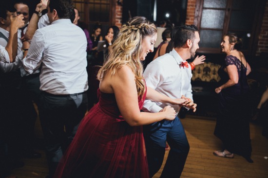 shades-of-blue-and-red-wedding