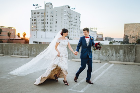 shades-of-blue-and-red-wedding
