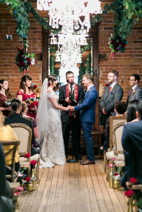 shades-of-blue-and-red-wedding