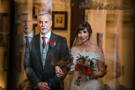 shades-of-blue-and-red-wedding