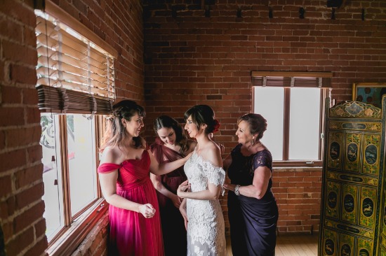 shades-of-blue-and-red-wedding