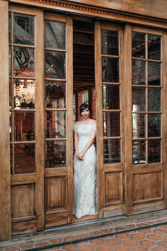 shades-of-blue-and-red-wedding
