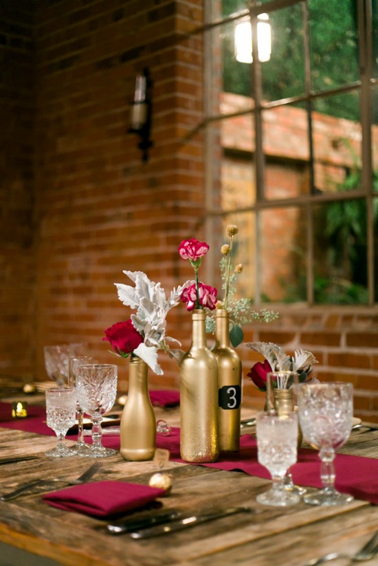 shades-of-blue-and-red-wedding