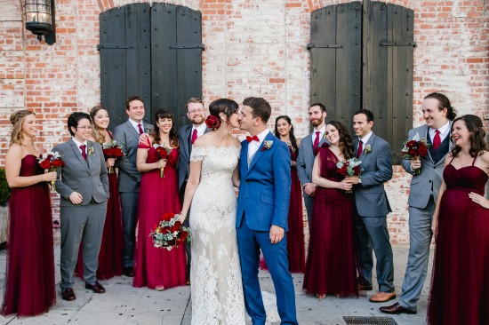 shades-of-blue-and-red-wedding