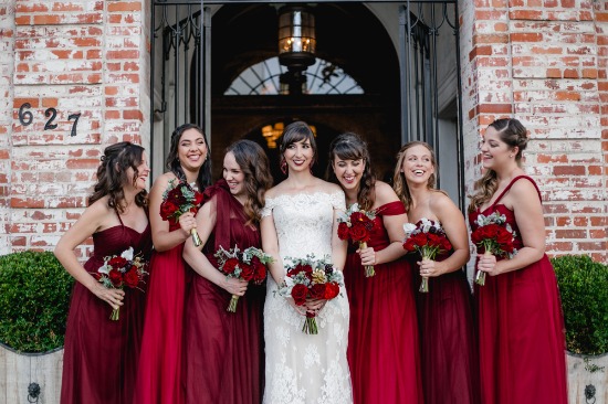 shades-of-blue-and-red-wedding