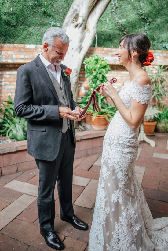shades-of-blue-and-red-wedding