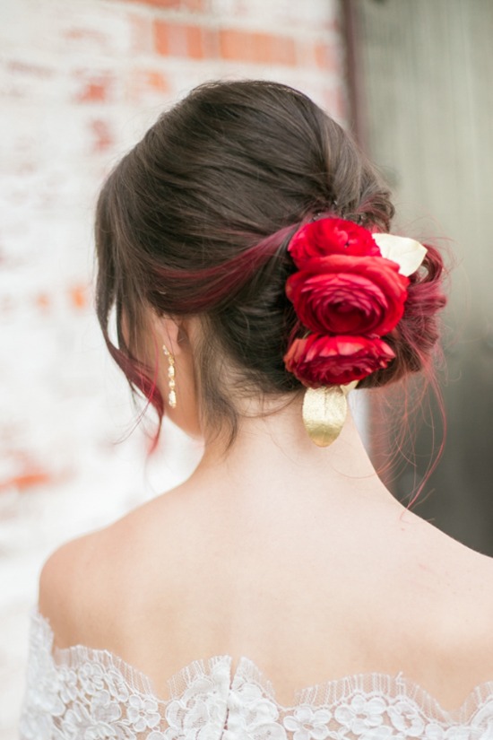 shades-of-blue-and-red-wedding