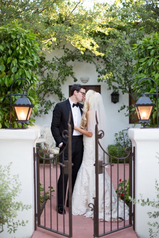 stylish-romance-filled-wedding