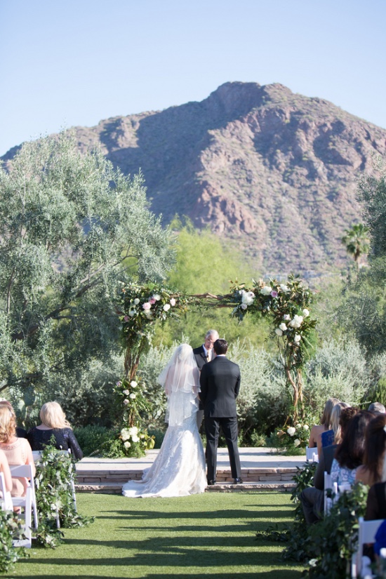 stylish-romance-filled-wedding