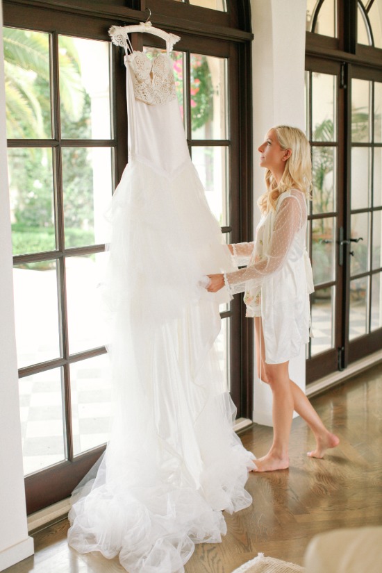 white-and-black-elegant-wedding