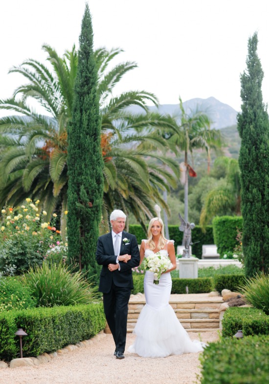 white-and-black-elegant-wedding