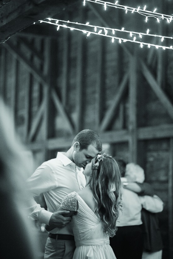 charming-country-chic-wedding