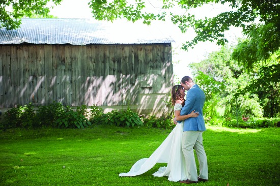 charming-country-chic-wedding