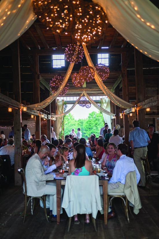 charming-country-chic-wedding