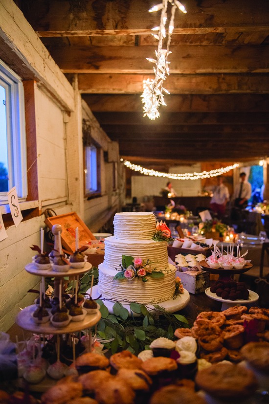 charming-country-chic-wedding