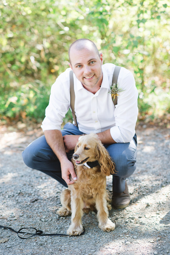 chic-blue-and-gold-outdoor-wedding