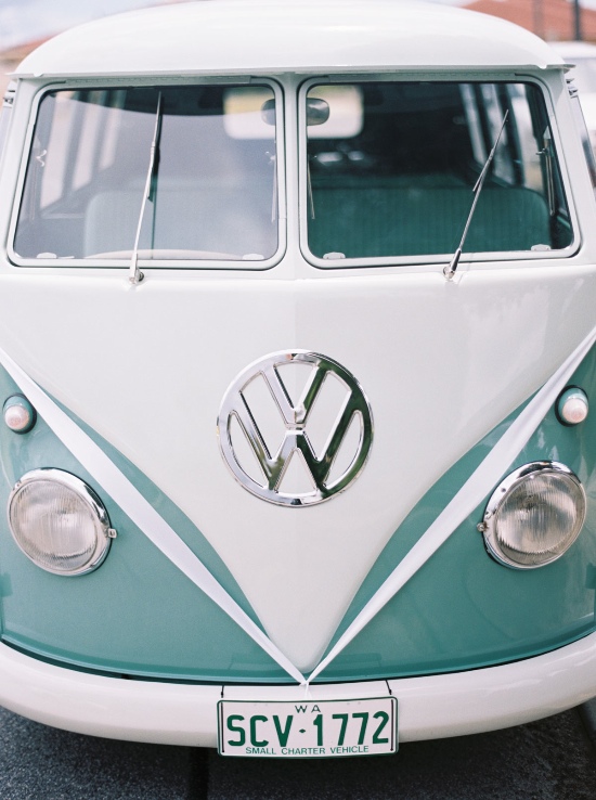 elegant-beach-vibe-wedding