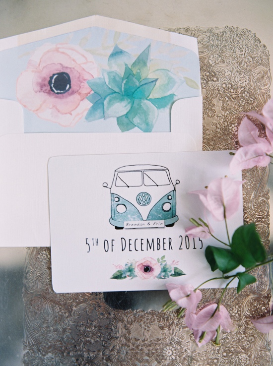 elegant-beach-vibe-wedding