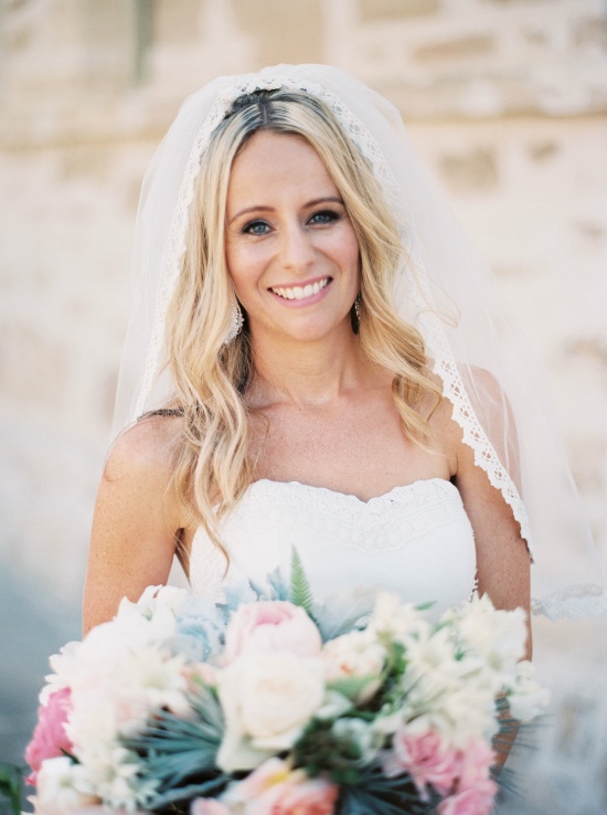 elegant-beach-vibe-wedding