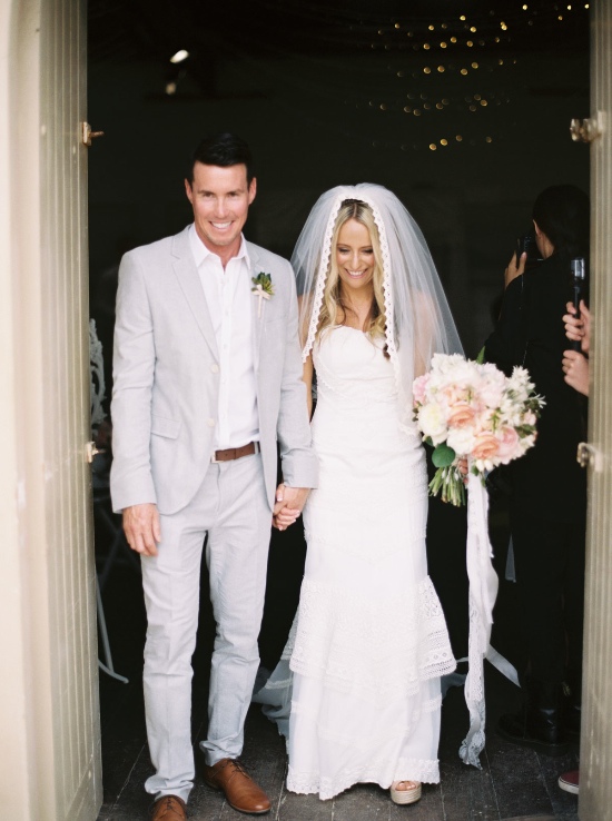 elegant-beach-vibe-wedding