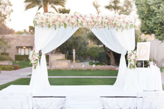 elegant-chic-pink-and-white-wedding