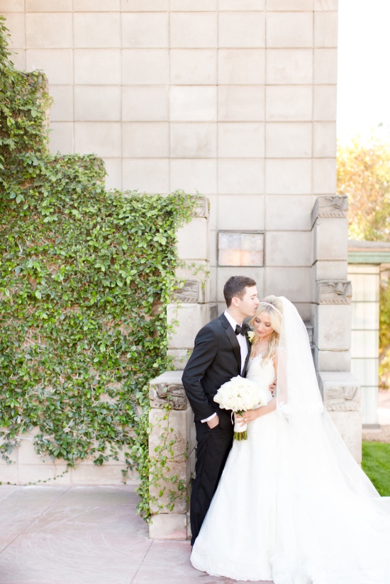 elegant-chic-pink-and-white-wedding