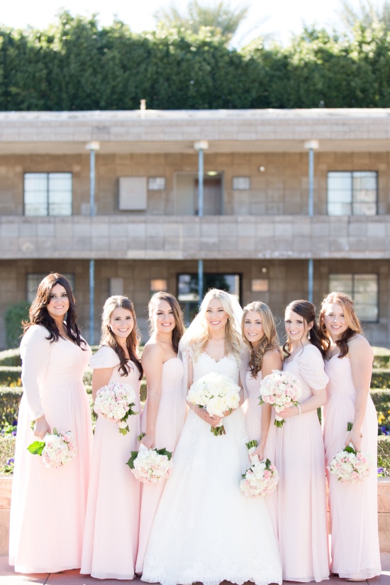 elegant-chic-pink-and-white-wedding