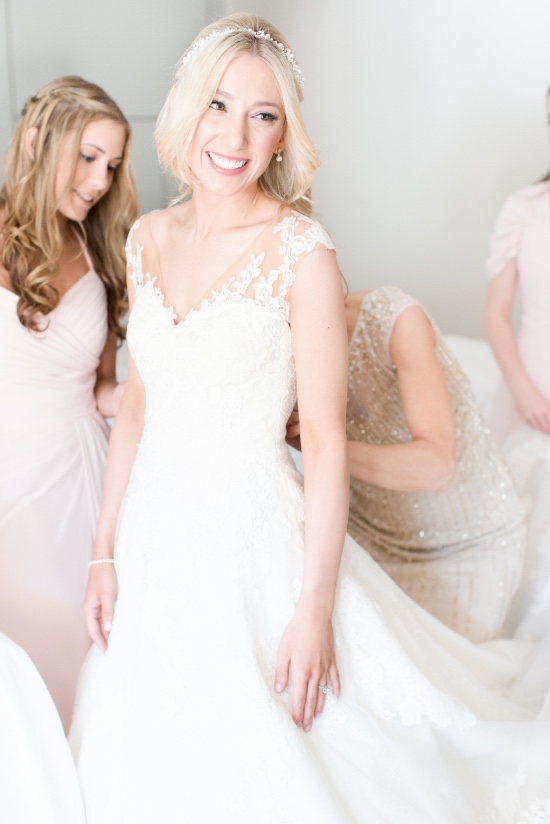 elegant-chic-pink-and-white-wedding