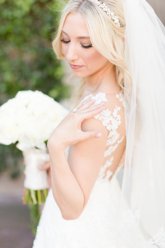 elegant-chic-pink-and-white-wedding