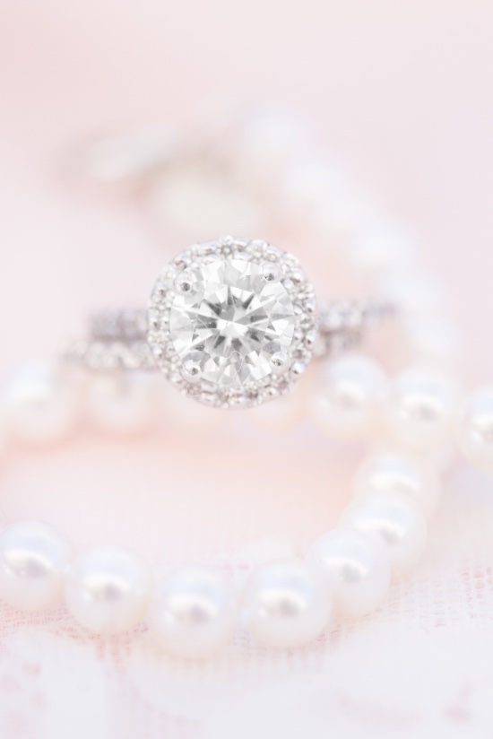 elegant-chic-pink-and-white-wedding