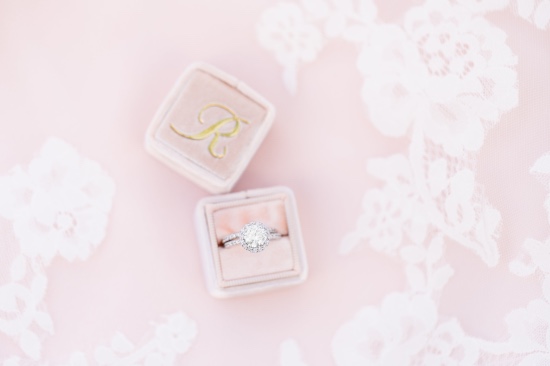 elegant-chic-pink-and-white-wedding