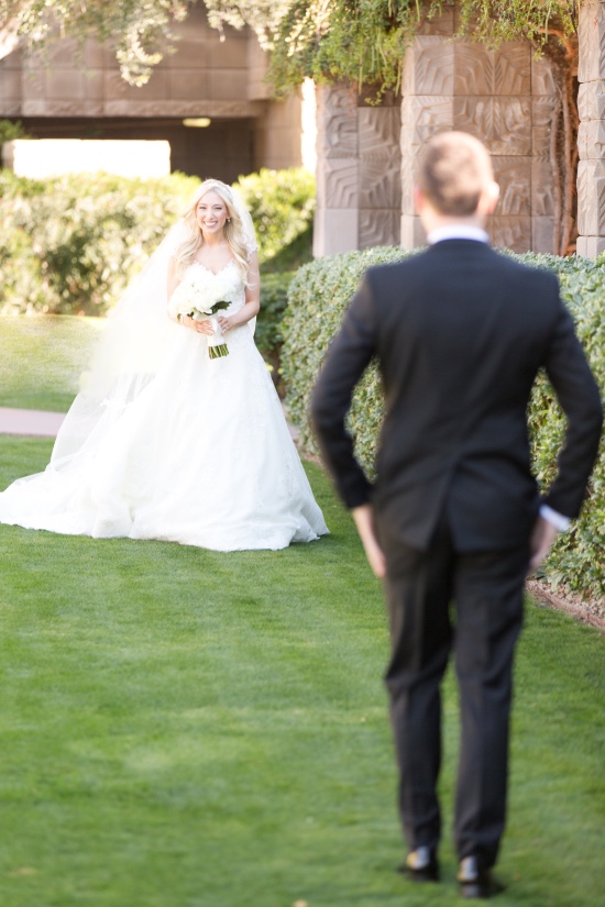elegant-chic-pink-and-white-wedding