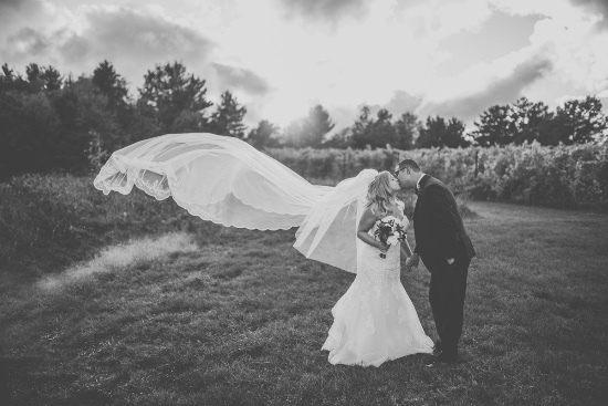 elegant-fall-vineyard-wedding