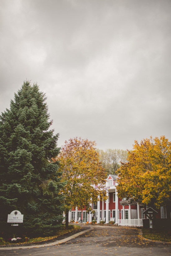 elegant-fall-vineyard-wedding