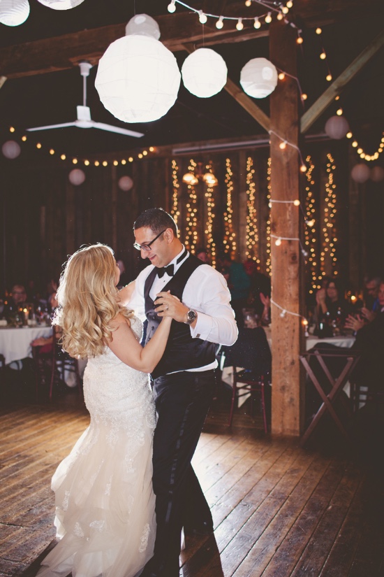 elegant-fall-vineyard-wedding