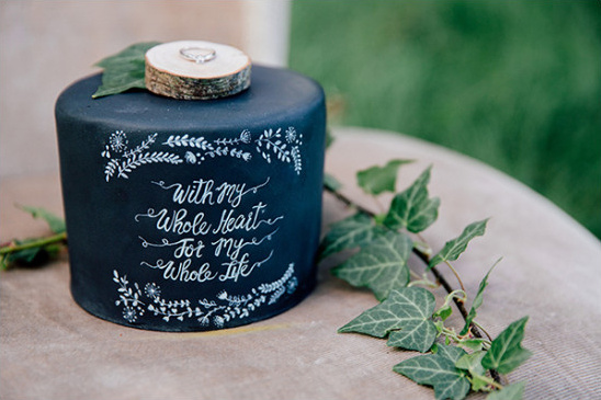 chalkboardweddingcake